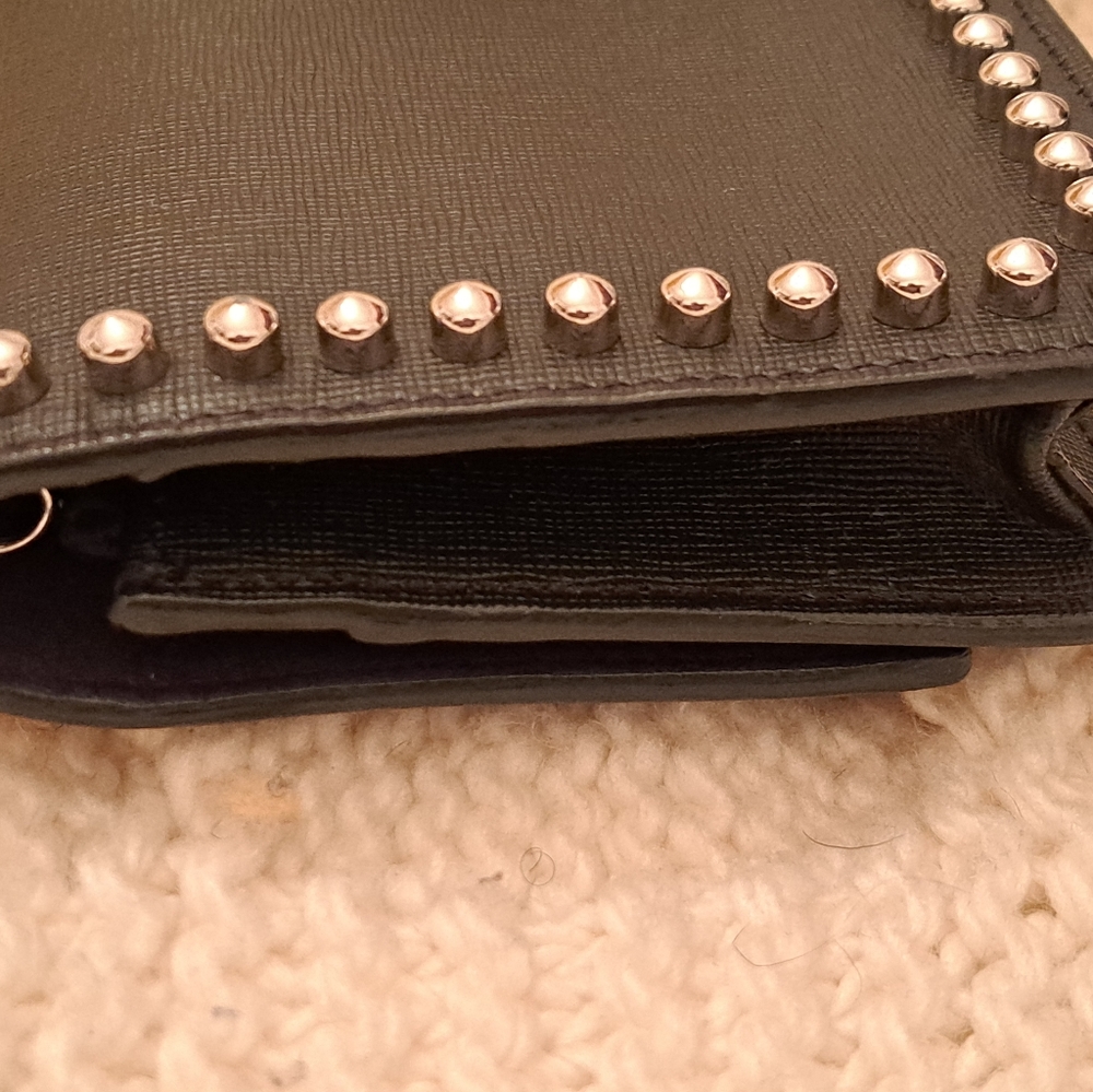 FENDI WOC - Picture 7 of 16